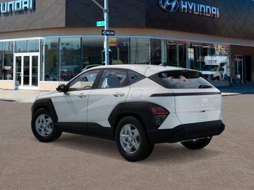 2026 Hyundai KONA SE