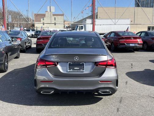 2022 Mercedes-Benz A-Class A 220 4MATIC