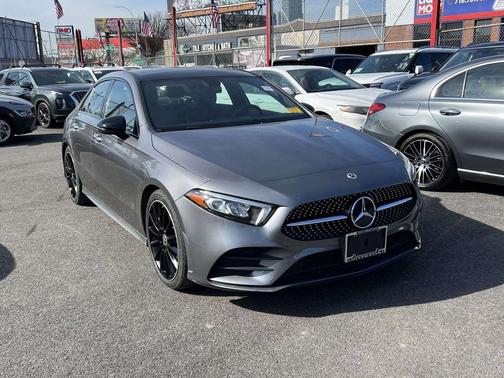 2022 Mercedes-Benz A-Class A 220 4MATIC