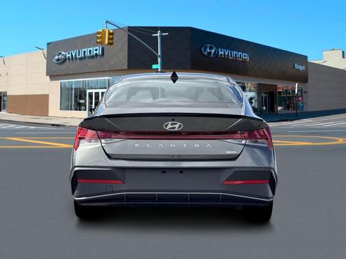 2026 Hyundai ELANTRA HEV SEL Sport