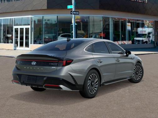 2026 Hyundai SONATA Hybrid Limited