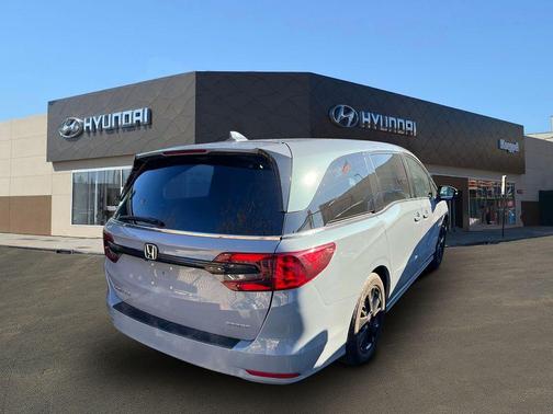 2023 Honda Odyssey Sport