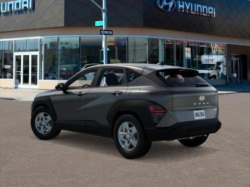 2025 Hyundai KONA SE