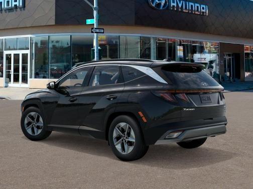 Phantom Black 2026 Hyundai TUCSON SEL Premium