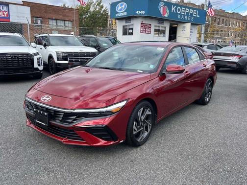 2024 Hyundai ELANTRA SEL