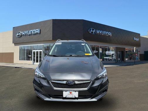 Magnetite Gray Metallic 2019 Subaru Impreza 2.0i Premium