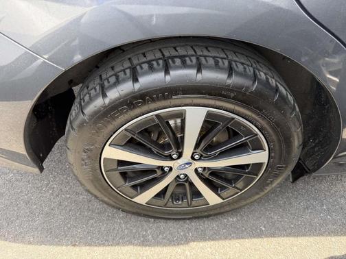 Magnetite Gray Metallic 2019 Subaru Impreza 2.0i Premium