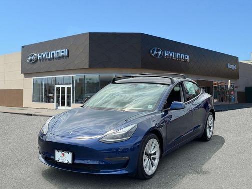 2022 Tesla Model 3 Long Range