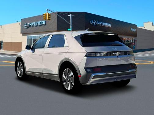 2026 Hyundai IONIQ 5 SEL