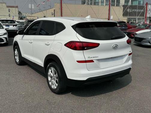 2019 Hyundai TUCSON SE