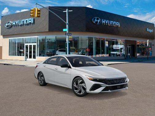 2026 Hyundai ELANTRA SEL