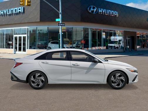 2026 Hyundai ELANTRA SEL