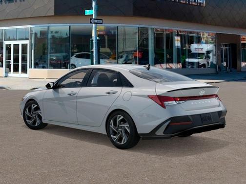 2026 Hyundai ELANTRA SEL