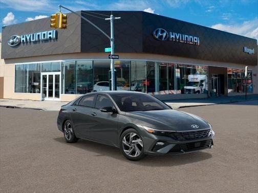 2025 Hyundai ELANTRA HEV SEL Sport