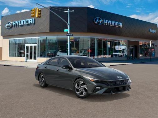 2025 Hyundai ELANTRA HEV SEL Sport