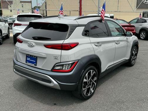 2022 Hyundai KONA Limited