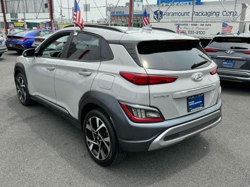2022 Hyundai KONA Limited