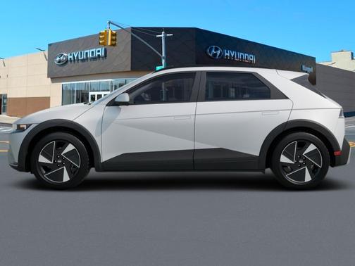 2025 Hyundai IONIQ 5 SEL