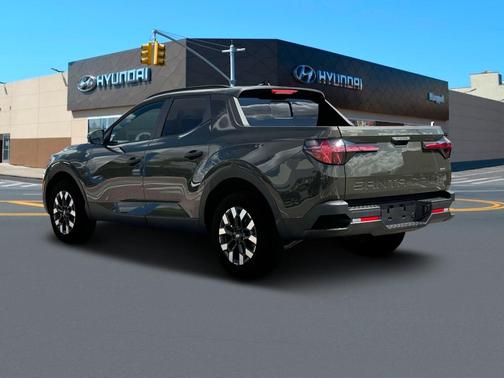 2025 Hyundai SANTA CRUZ SEL Activity