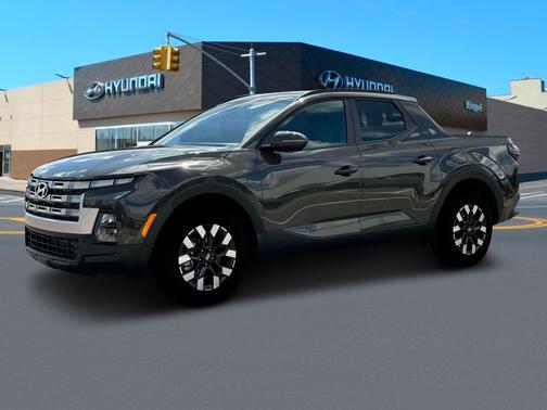 2025 Hyundai SANTA CRUZ SEL Activity