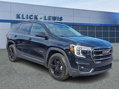 2023 GMC Terrain AT4