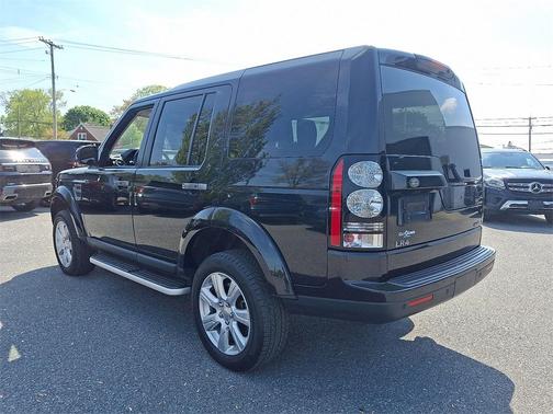 2015 Land Rover LR4 Base