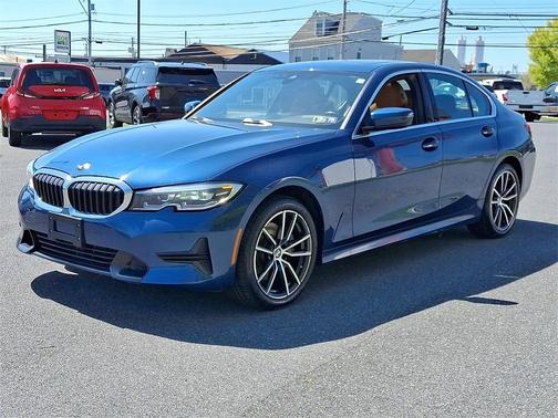 2022 BMW 330 i xDrive