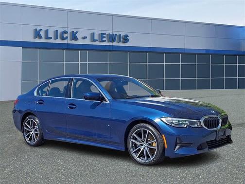 2022 BMW 330 i xDrive