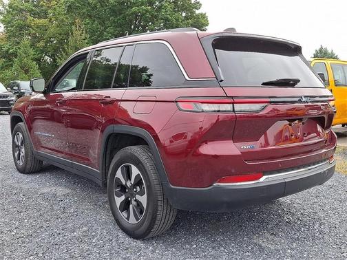 2023 Jeep Grand Cherokee 4xe Base