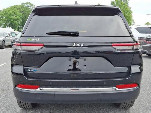 2023 Jeep Grand Cherokee 4xe Base