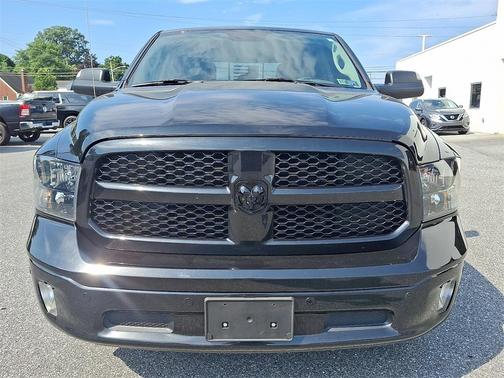 2019 RAM 1500 Classic SLT