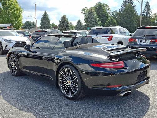 2016 Porsche 911 Carrera
