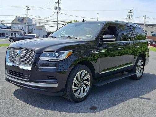 2023 Lincoln Navigator Reserve