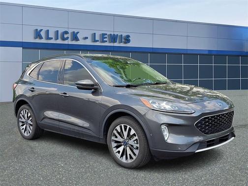 2020 Ford Escape Titanium Hybrid