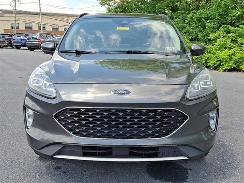 2020 Ford Escape Titanium Hybrid