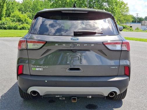 2020 Ford Escape Titanium Hybrid