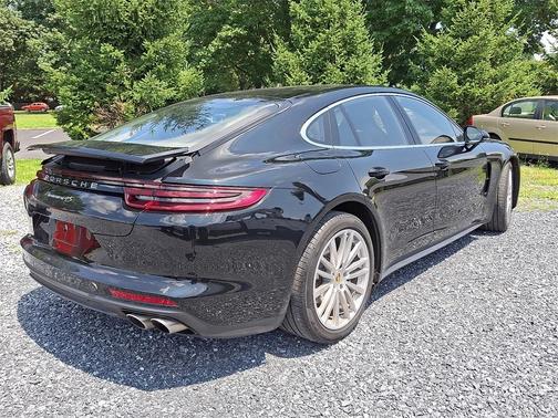 2020 Porsche Panamera 4S