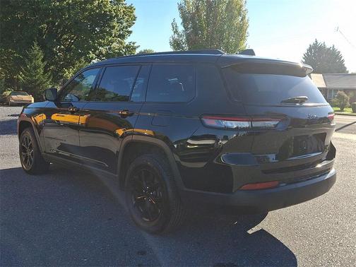 2024 Jeep Grand Cherokee L Laredo
