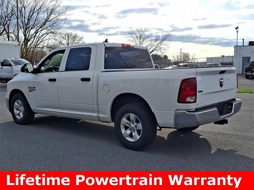 2022 RAM 1500 Classic SLT