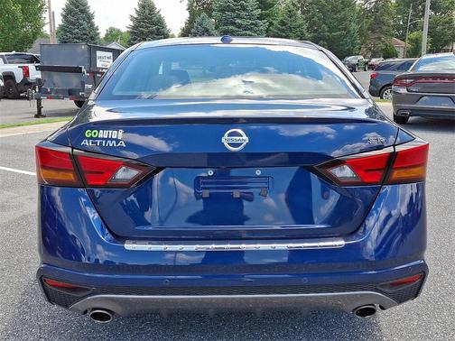 2022 Nissan Altima 2.5 SR