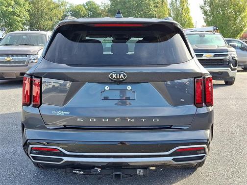 2021 Kia Sorento S