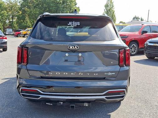 2021 Kia Sorento S