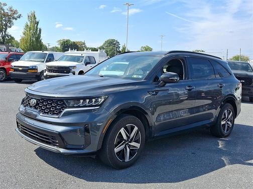 2021 Kia Sorento S