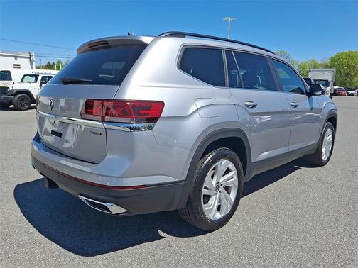 2023 Volkswagen Atlas 3.6L SE w/Technology