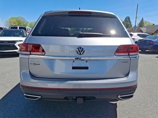 2023 Volkswagen Atlas 3.6L SE w/Technology