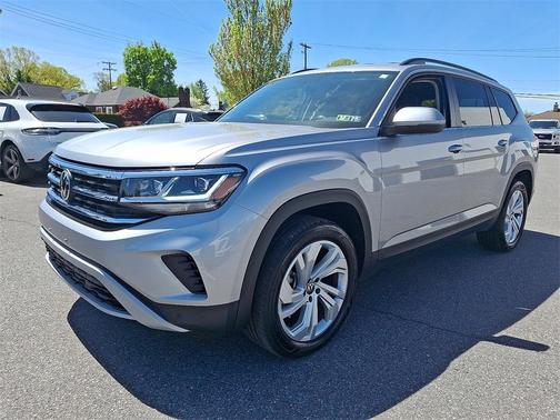2023 Volkswagen Atlas 3.6L SE w/Technology