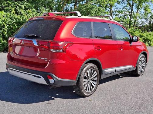 2019 Mitsubishi Outlander SE