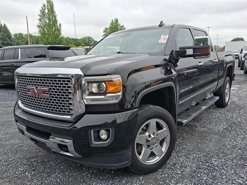 2015 GMC Sierra 2500 Denali