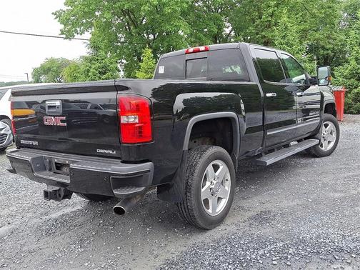 2015 GMC Sierra 2500 Denali