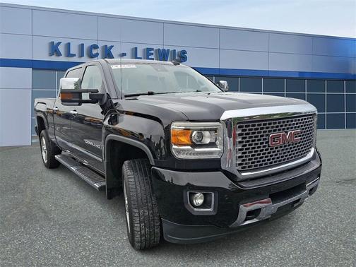 2015 GMC Sierra 2500 Denali